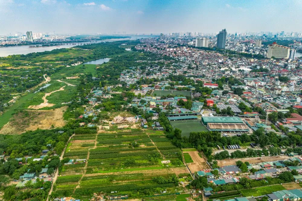 12/06/2026 - 07:08 Ban Thường vụ Thành ủy yêu cầu thực hiện nghiêm nguyên tắc công khai, minh bạch, dân chủ, khách quan trong toàn bộ quá trình lập quy hoạch, thu hồi đất, bồi thường, hỗ trợ, tái định cư và tổ chức thực…